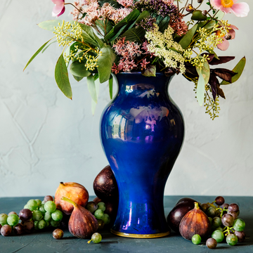 Medium Classic Vase | Iridescent