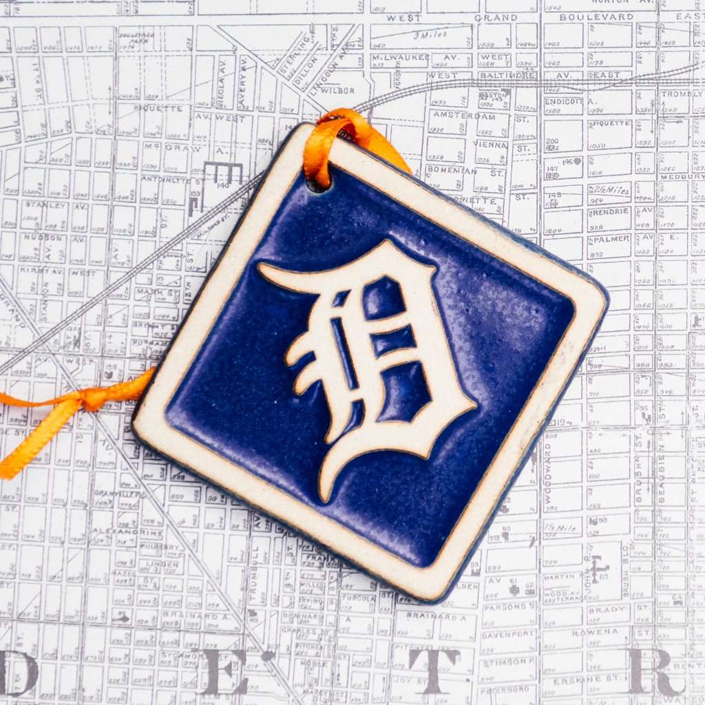 Tigers Old English 