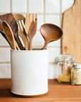 This Crock features the creamy white Birch glaze that has some brown speckling.