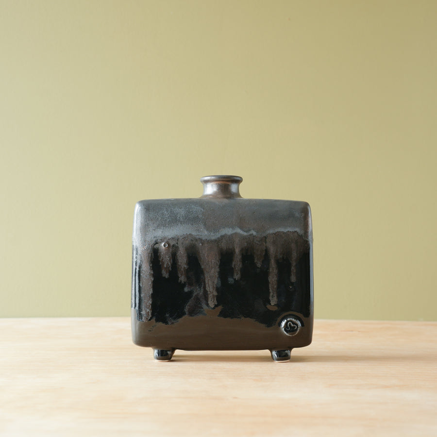 Simon | Bottle Collection – Pewabic Pottery