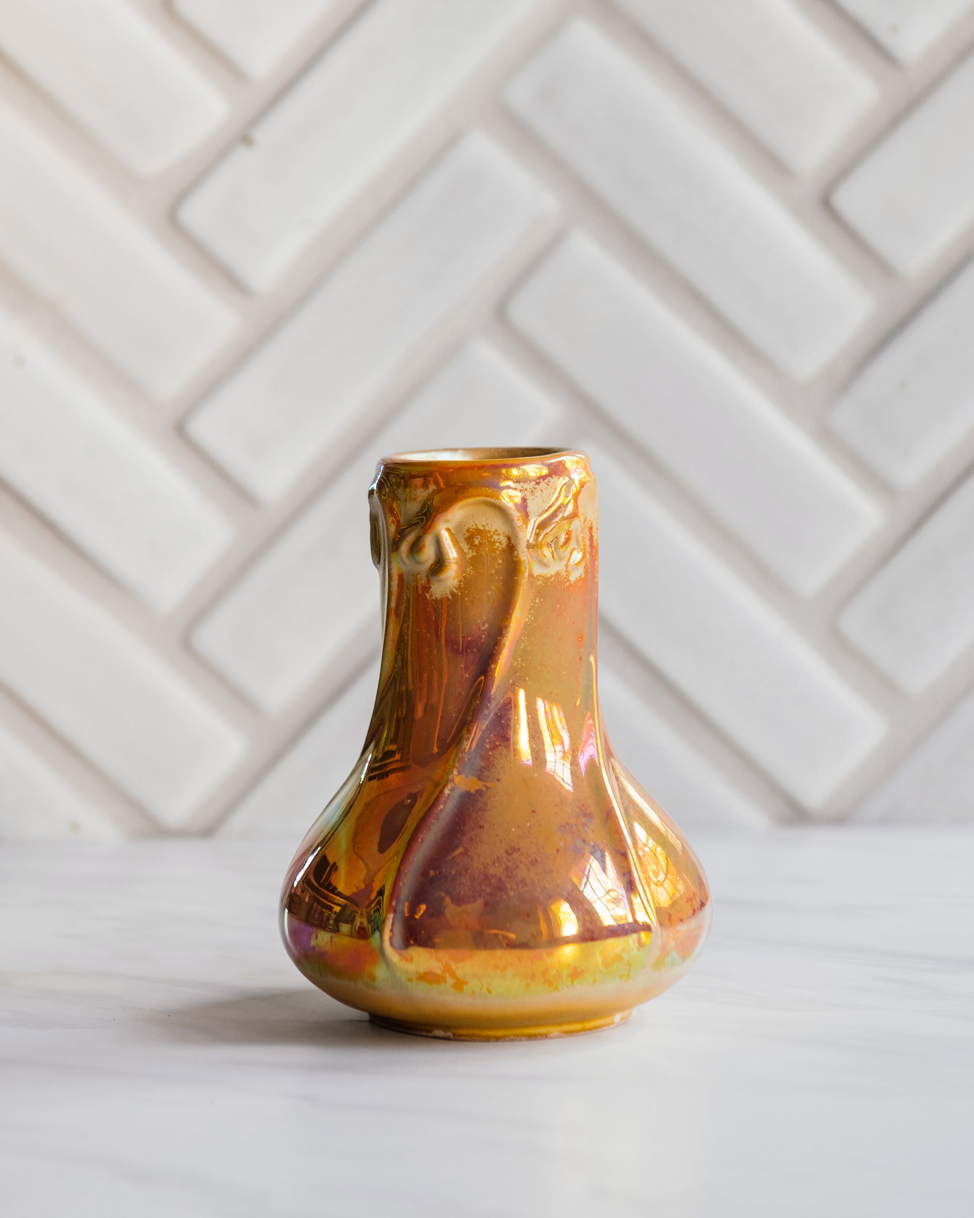 Snowdrop Vase | Iridescent