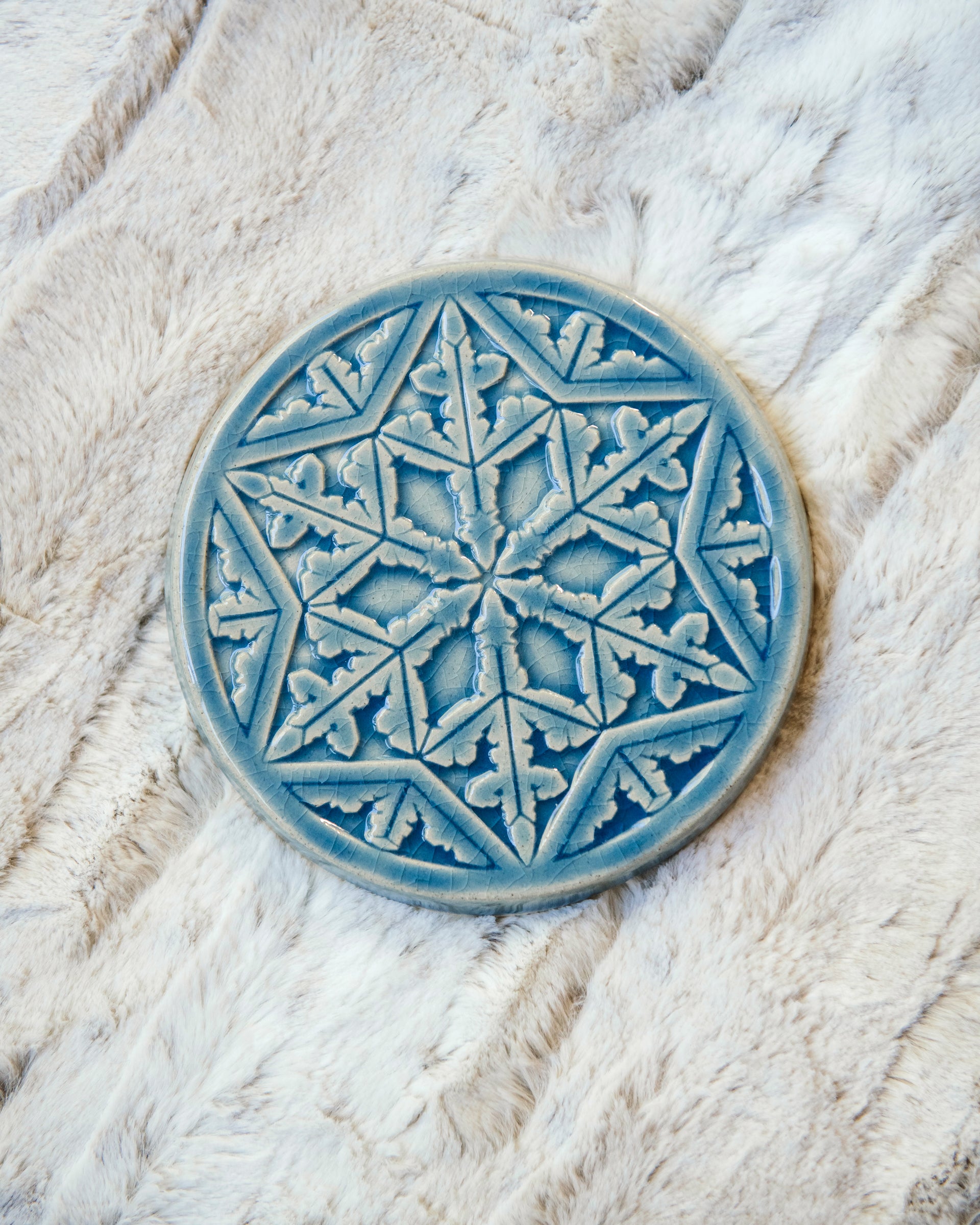 6" Snowflake Trivet
