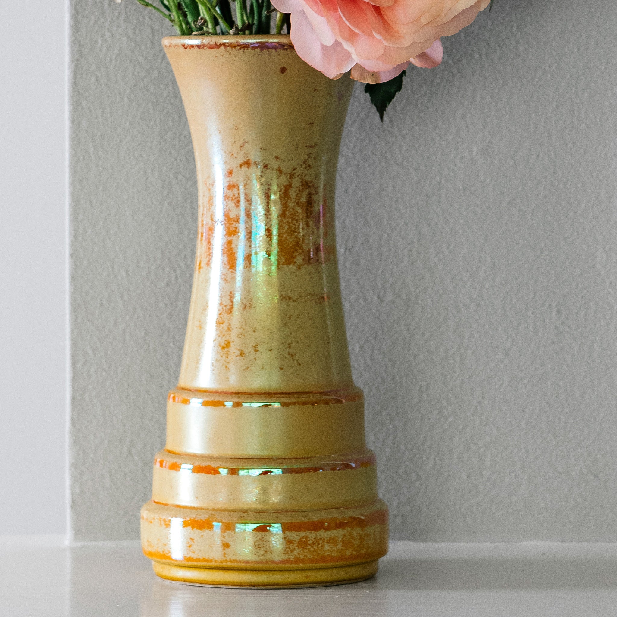 Step Vase | Iridescent