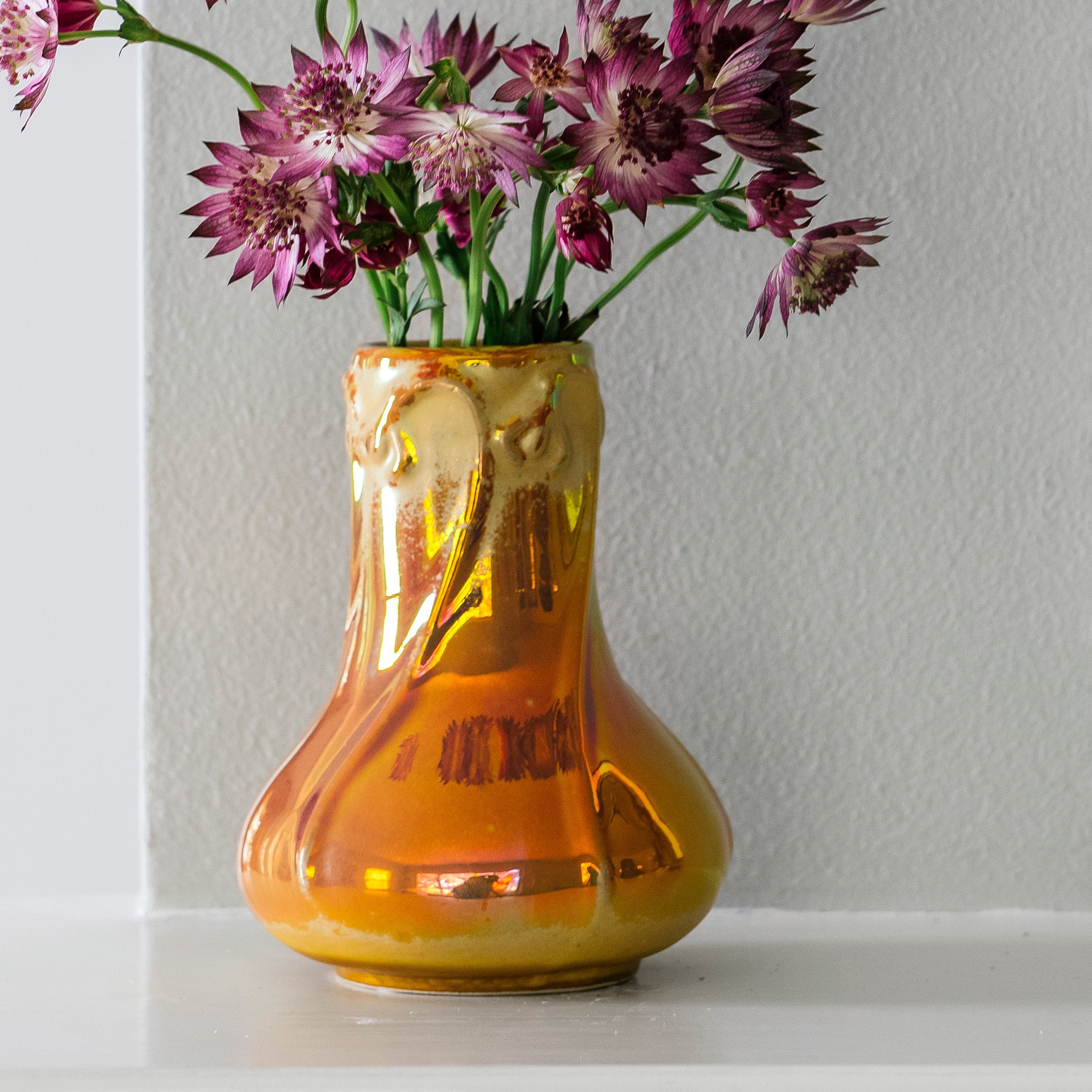 Snowdrop Vase | Iridescent