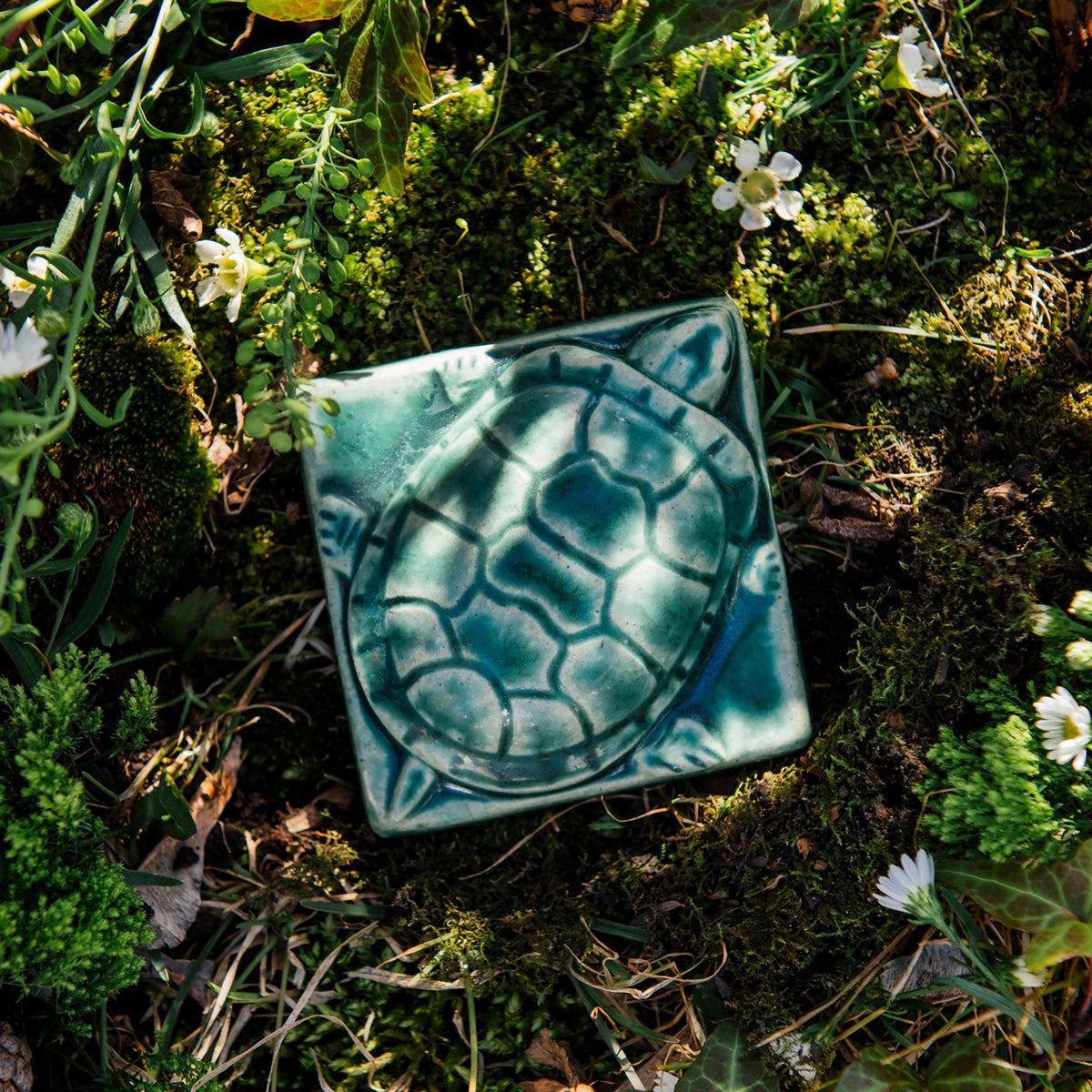Turtle Paperweight – Pewabic Pottery