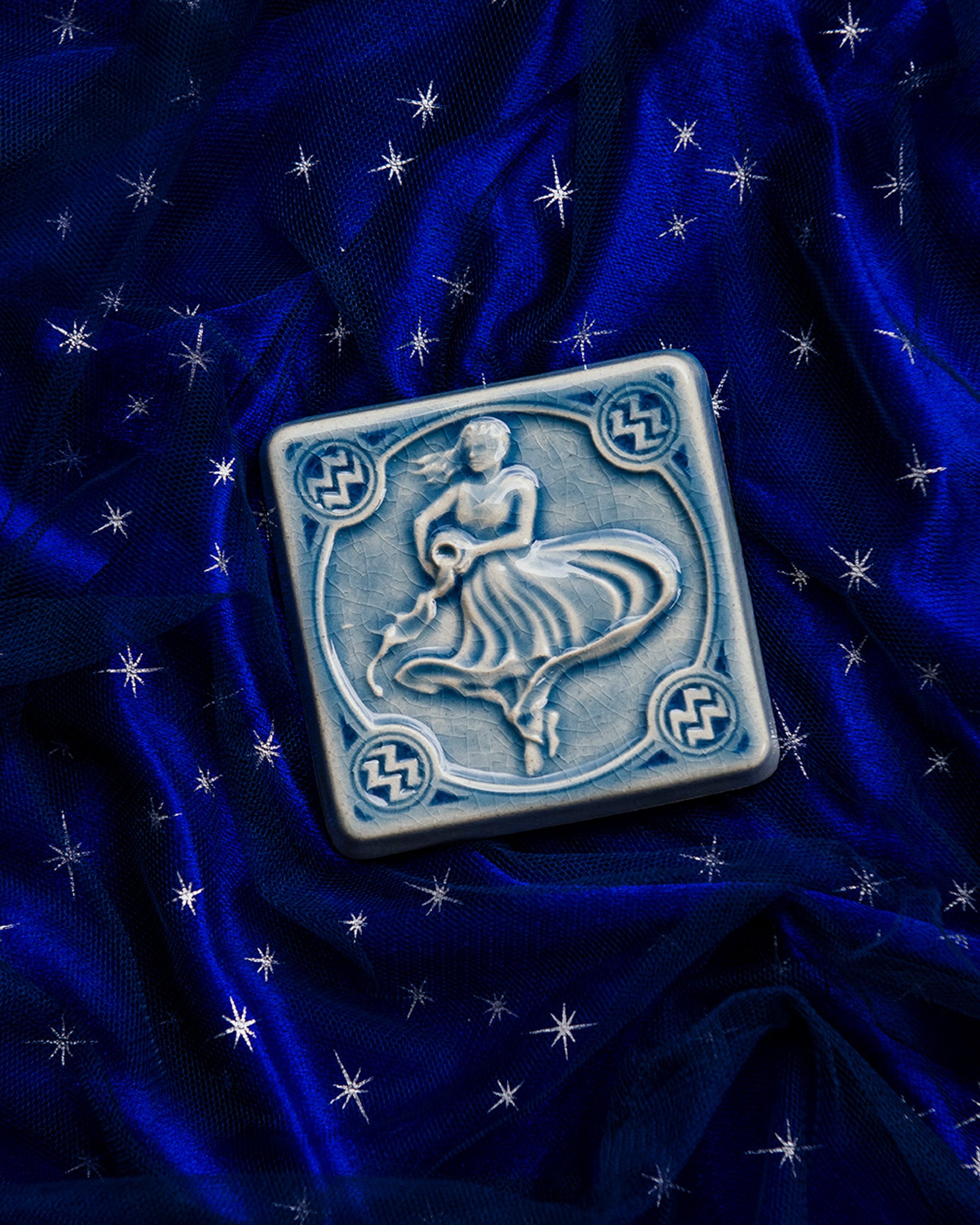 Aquarius | Zodiac Tile