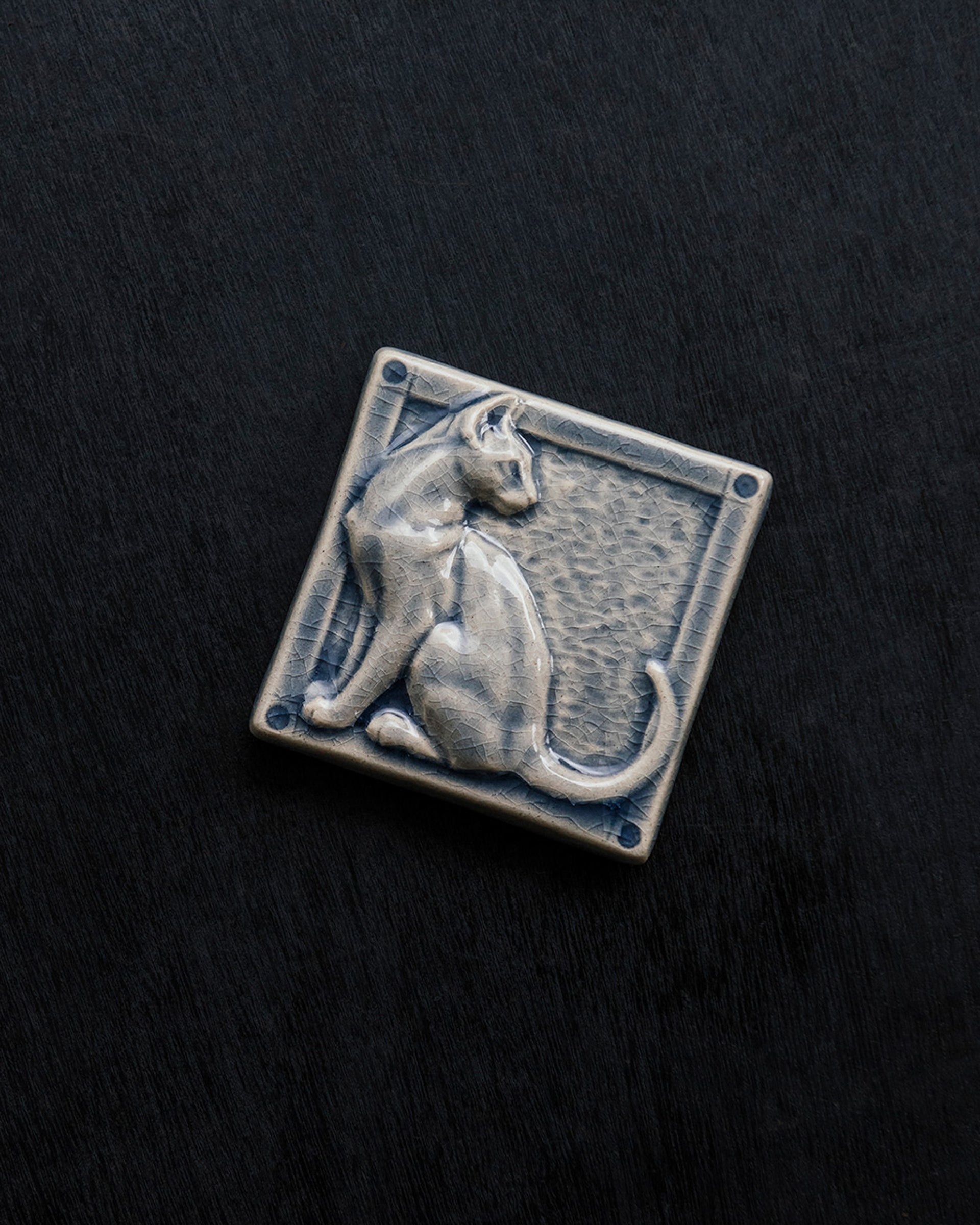 Sculpted Cat Tile