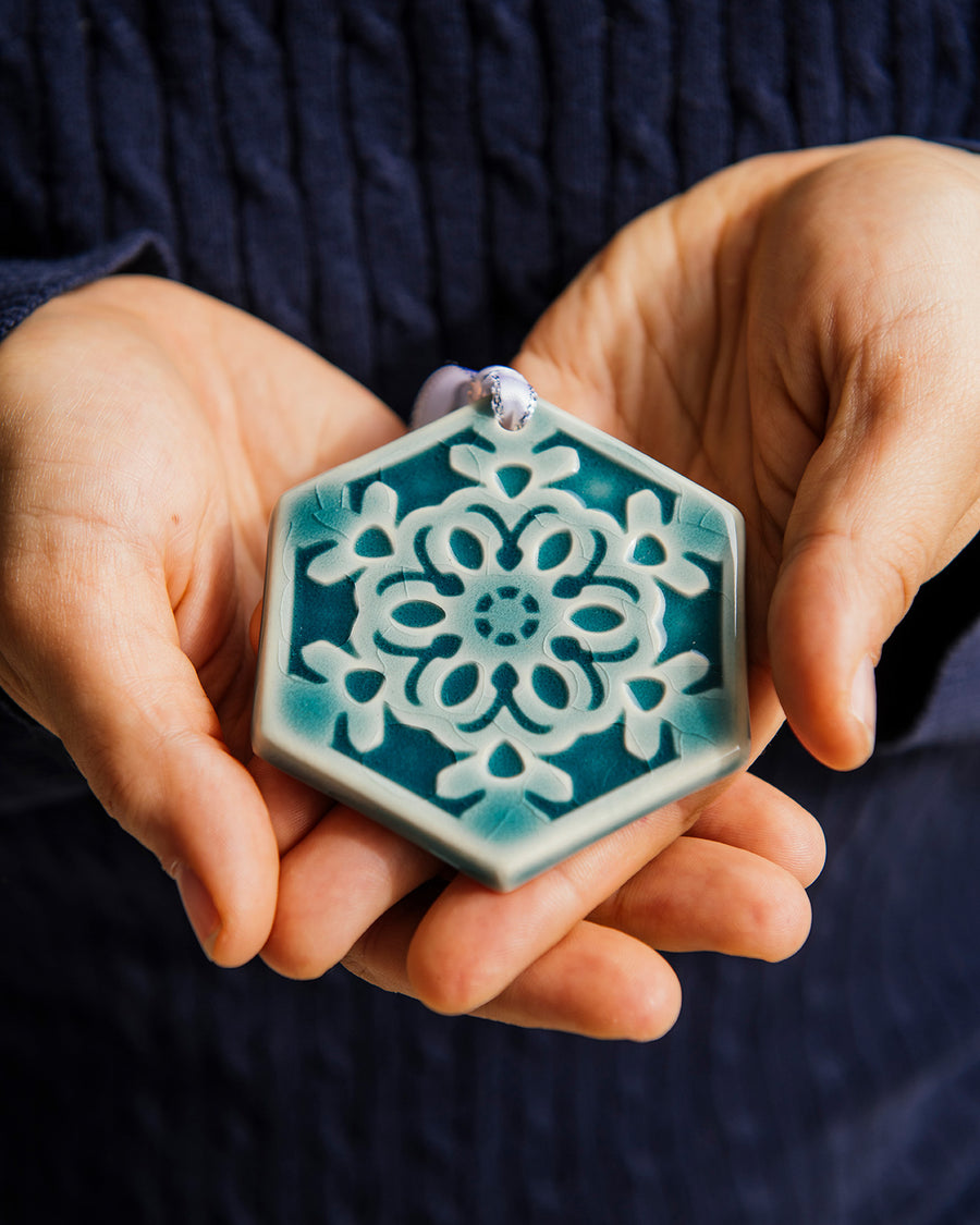 Cozy | 2025 Snowflake