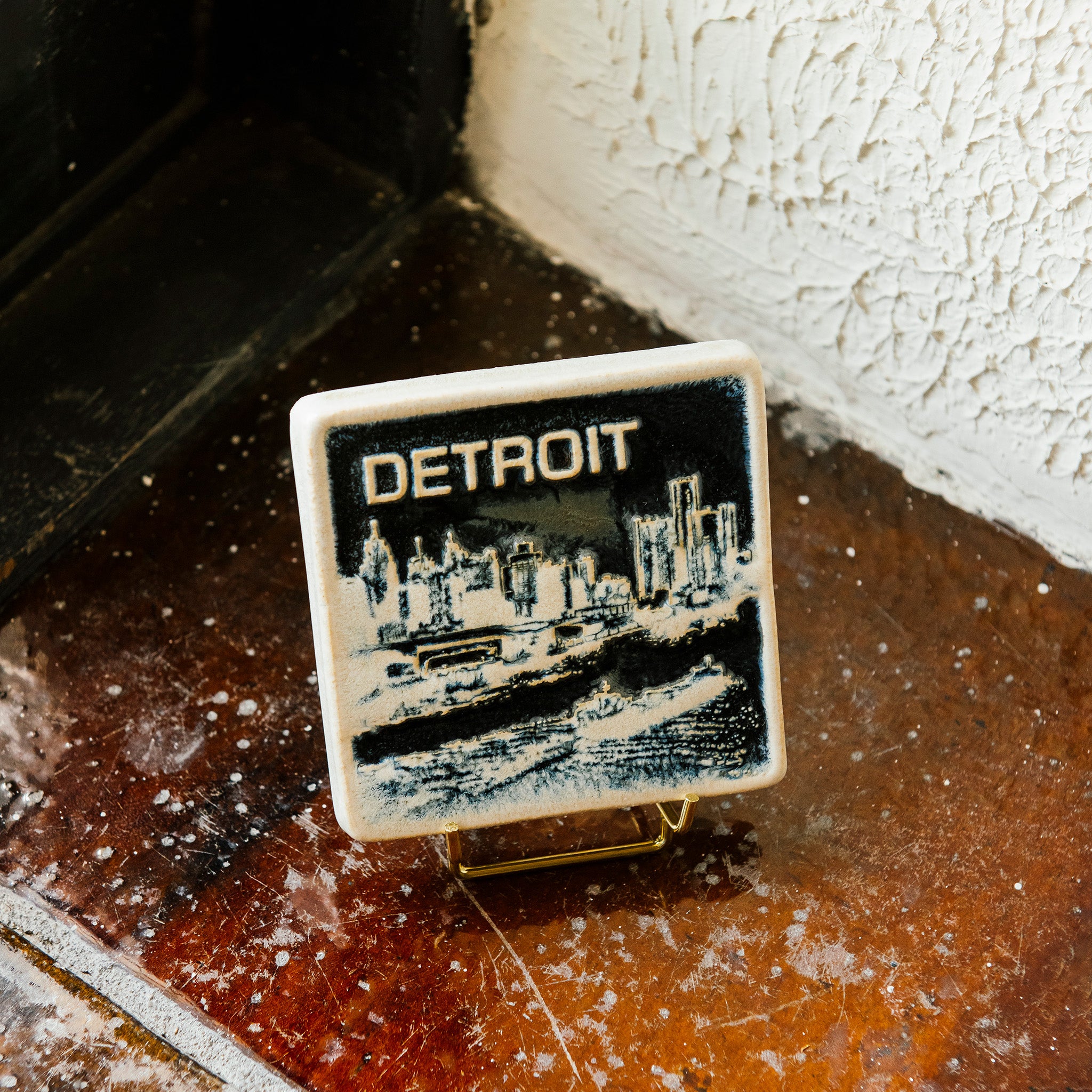 Detroit Skyline, Two-Tone