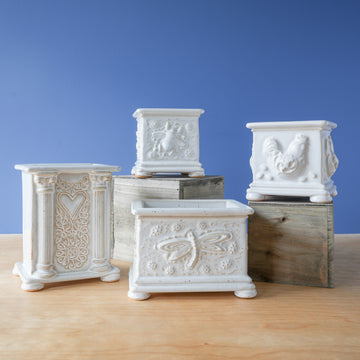 Simon | White Box Collection