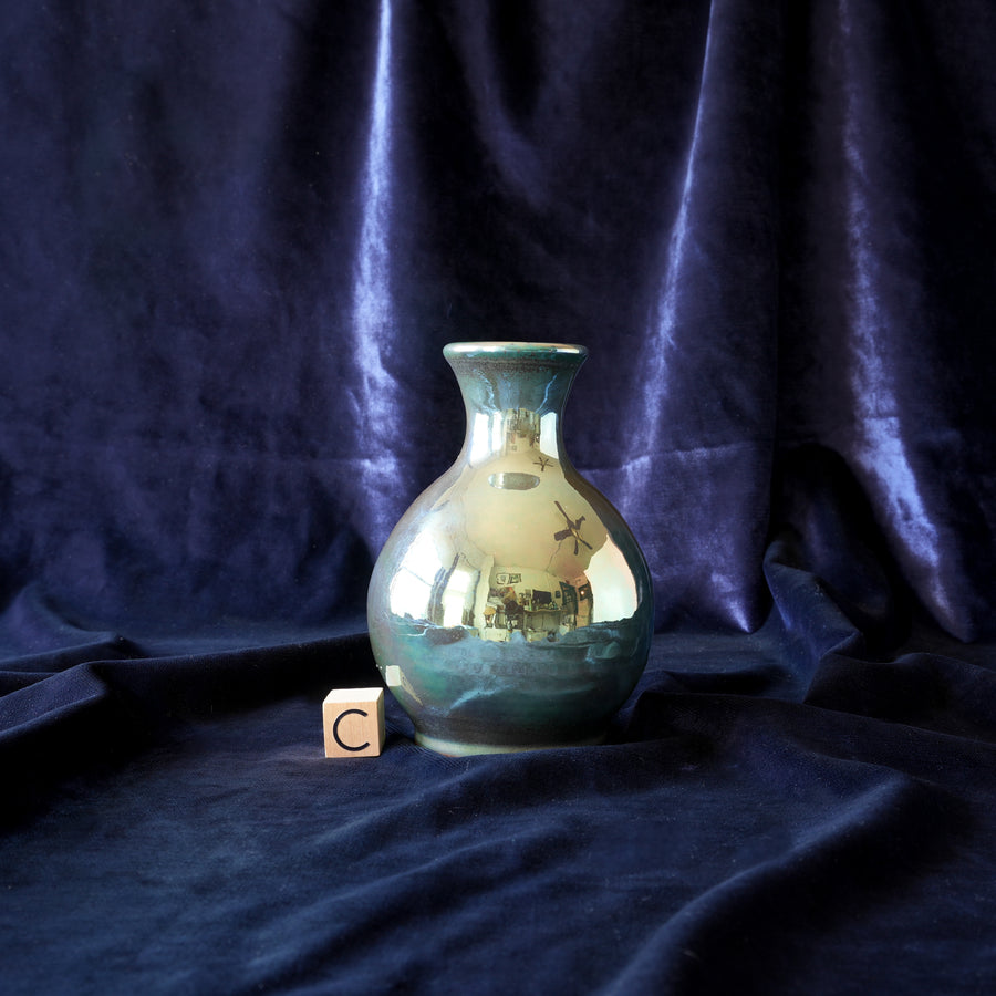 Classic Bud Vase | Matte Green Iridescent