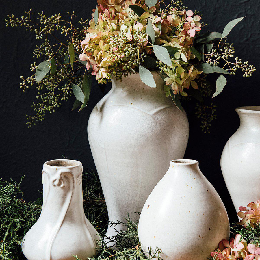  This Classic Vase features the creamy white Birch glaze that has some brown speckling.