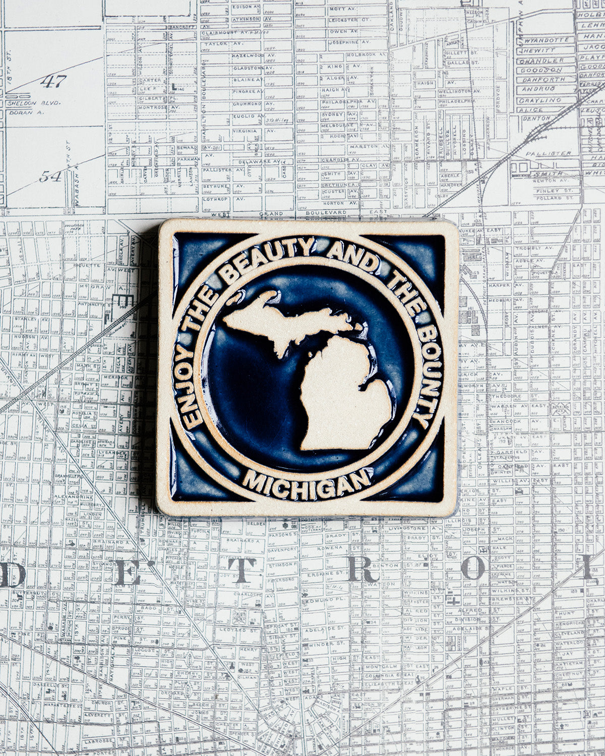 Beauty and Bounty of Michigan Tile, Two-Tone – Pewabic Pottery