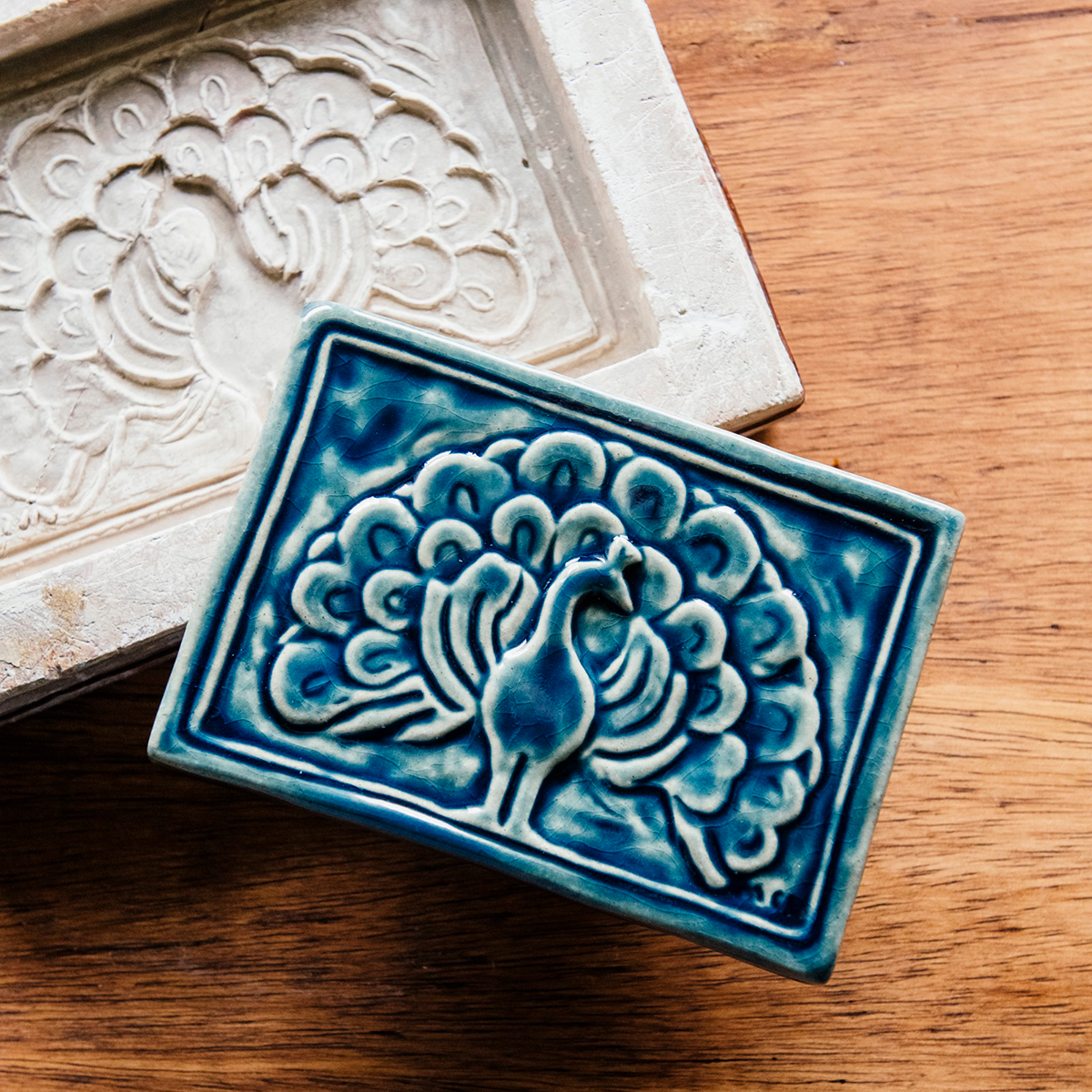 5x7 Historic Peacock Tile