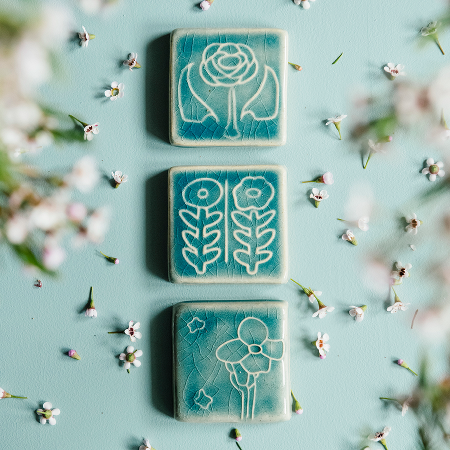 Two Flowers Tile – Pewabic Pottery