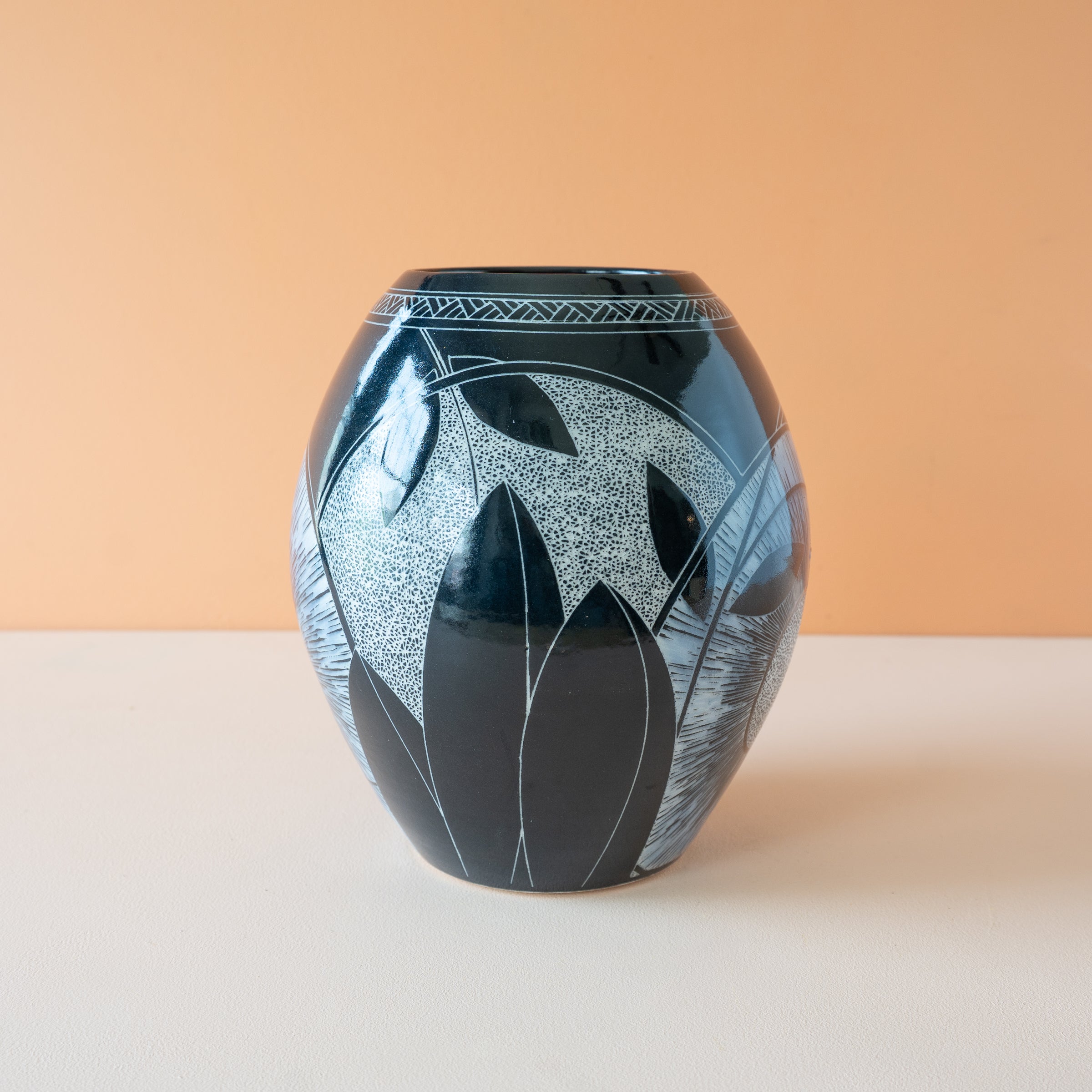Pratt | Sunburst Vines Vase