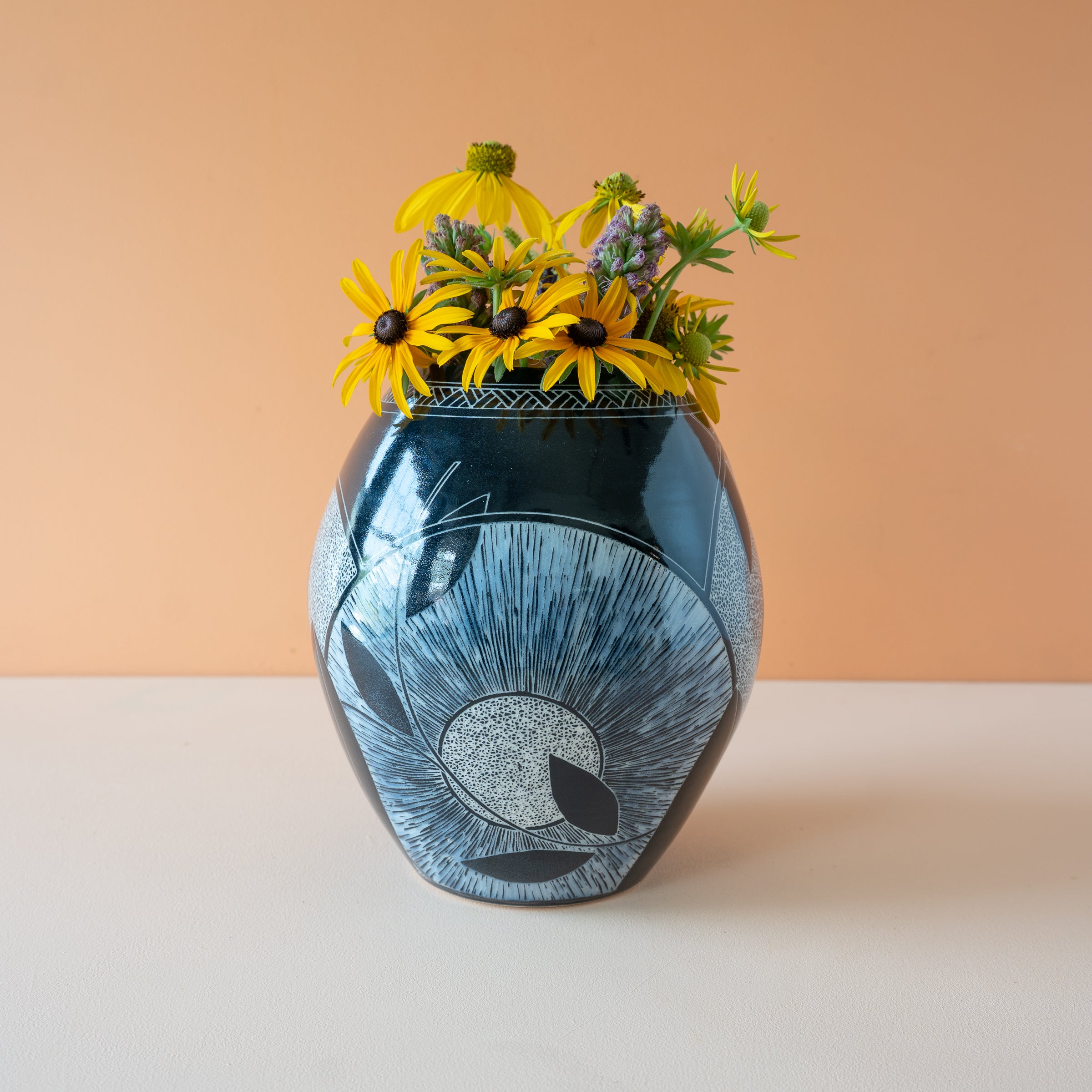 Pratt | Sunburst Vines Vase