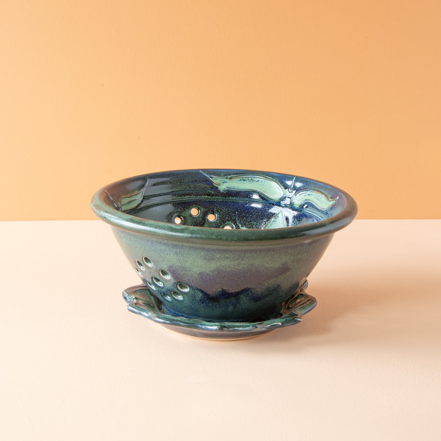 Laplante | Colander Berry Bowl