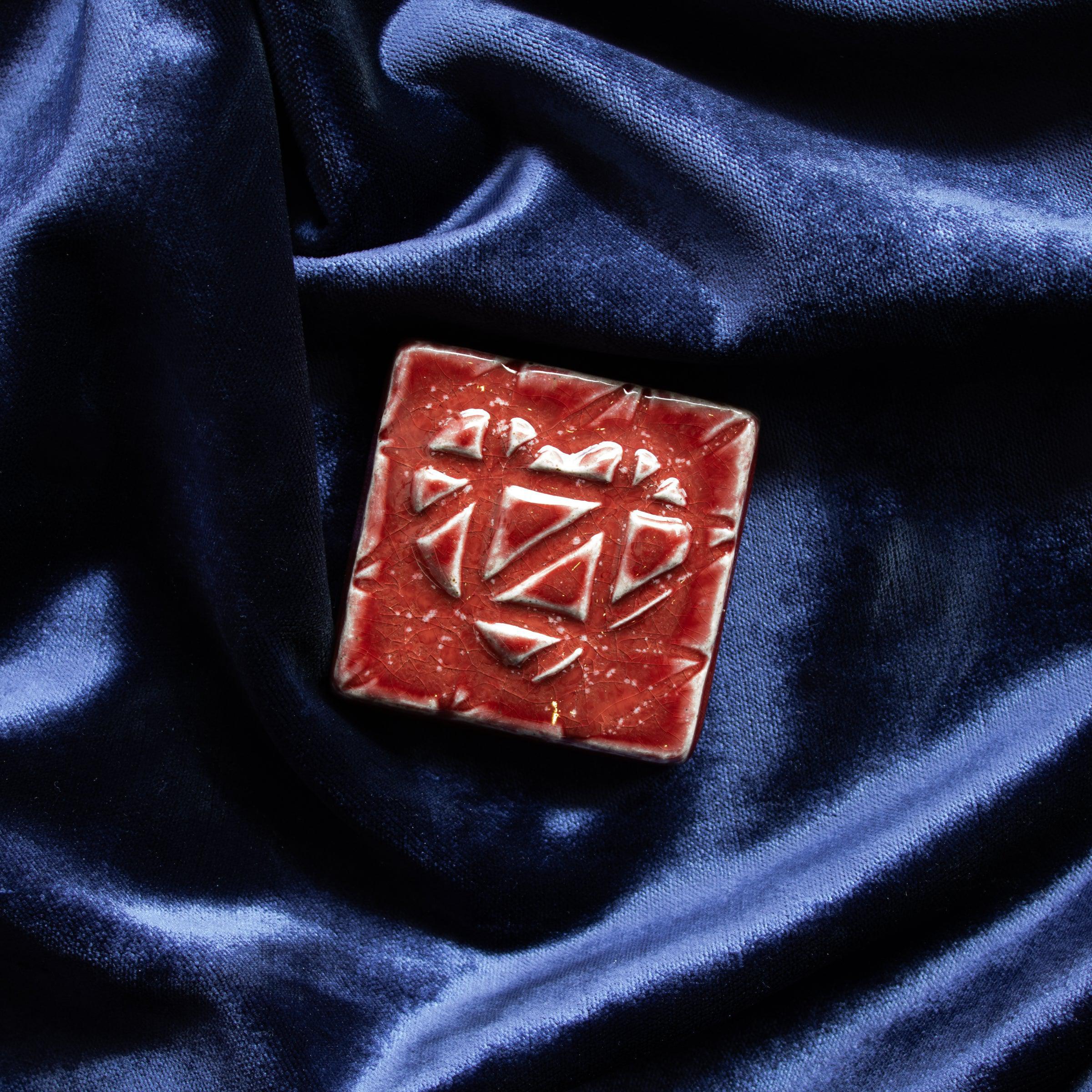 3x3 Geo Heart | Winterberry