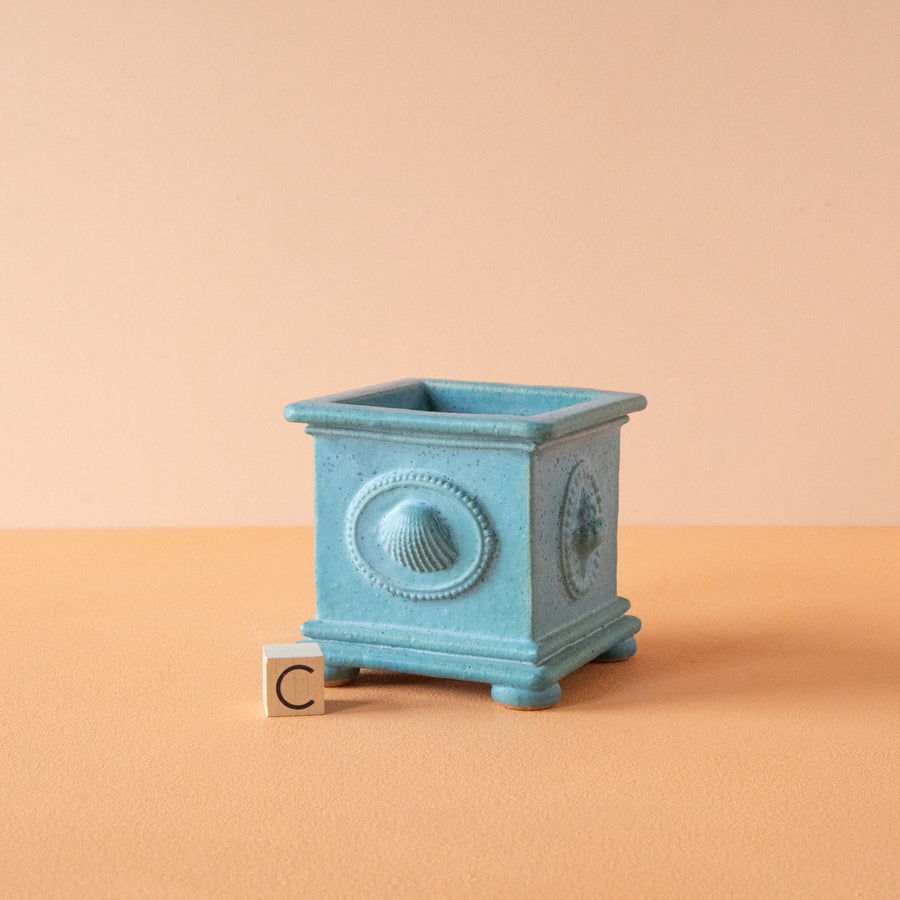 Simon | Spring Box Collection