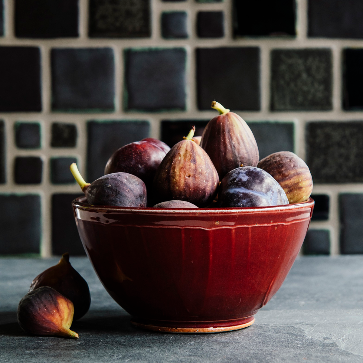 Medium Classic Bowl | Winterberry