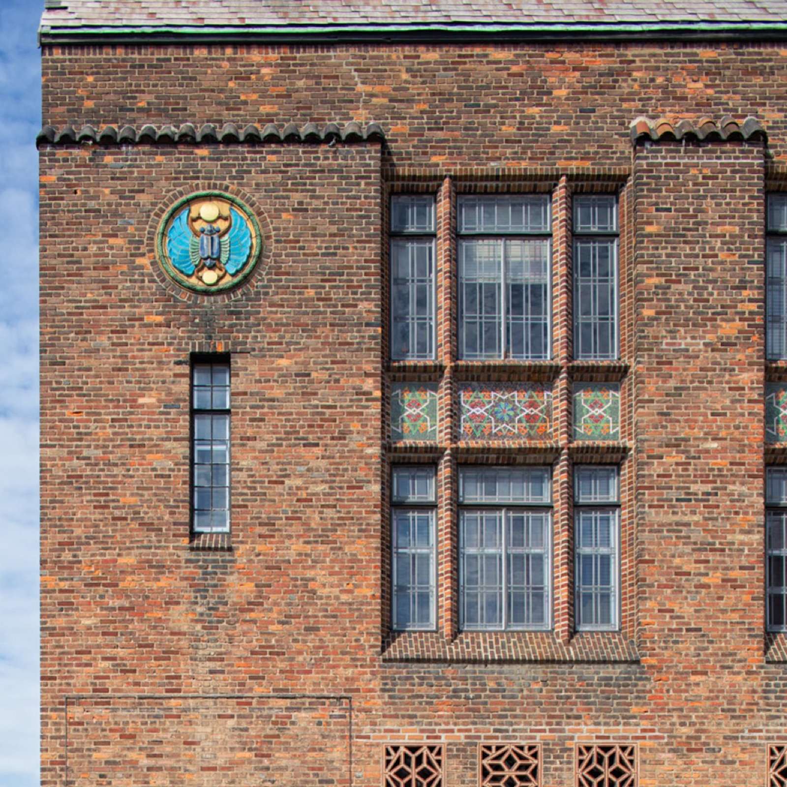 Ceramic Scarab Club Medallion