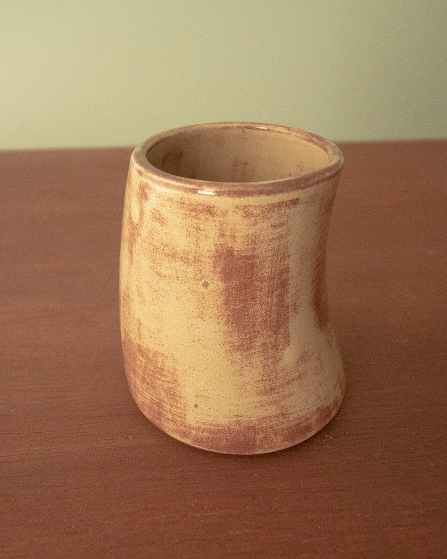 Arenivar-Gomez | Curved Cup Collection