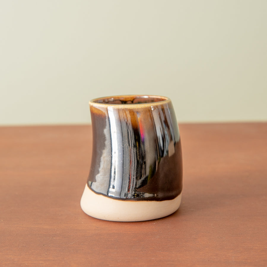 Arenivar-Gomez | Curved Cup Collection